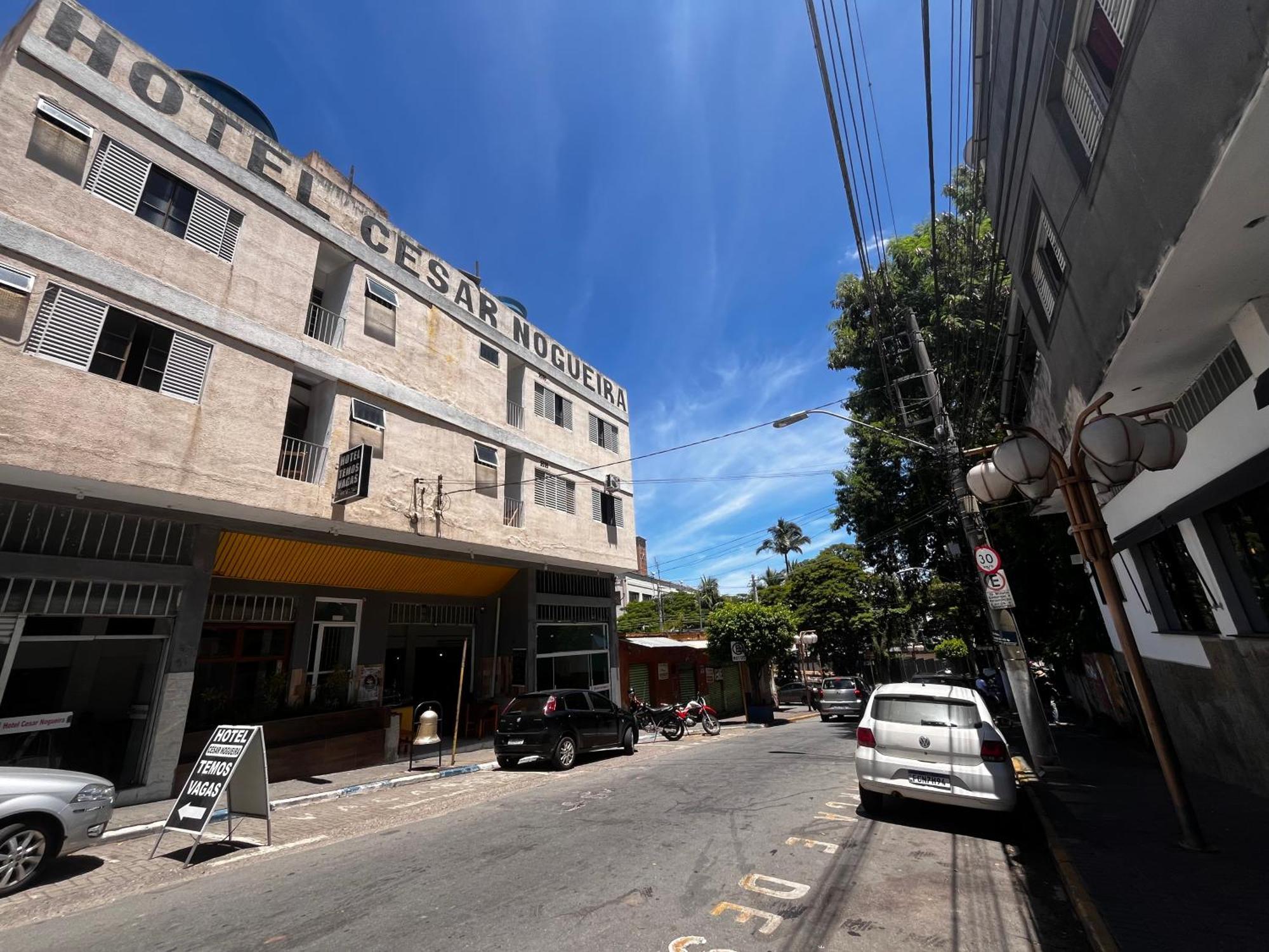Hotel Cesar Nogueira Апаресида Экстерьер фото