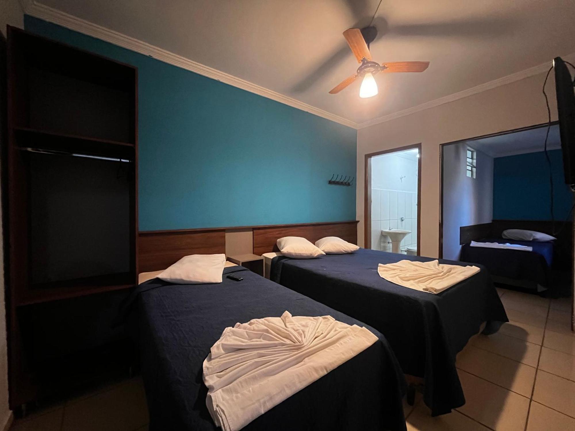Hotel Cesar Nogueira Апаресида Экстерьер фото